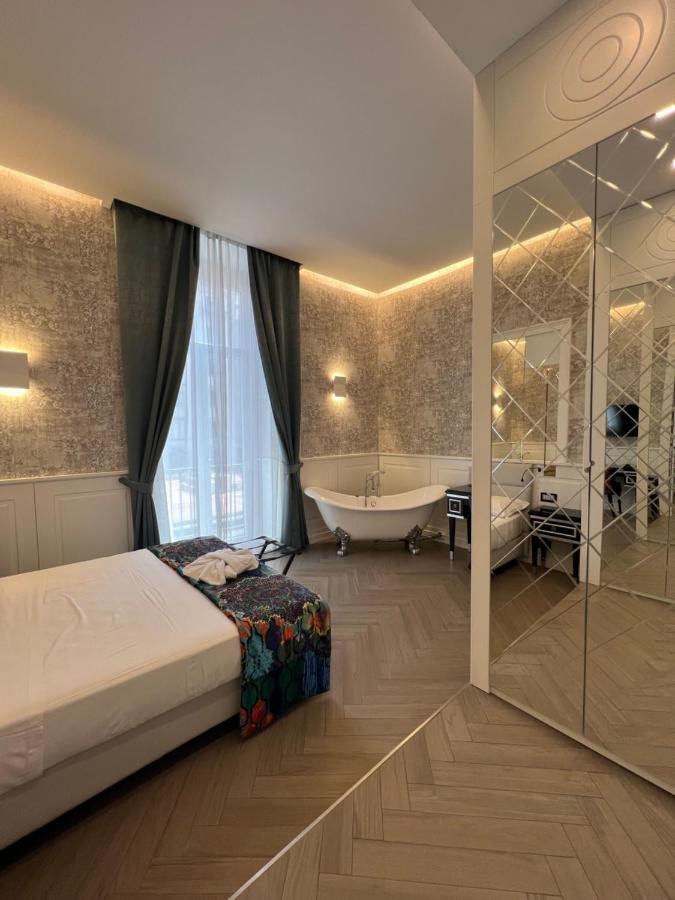 Bed and Breakfast Relais Piazza Vittoria Neapel Exterior foto